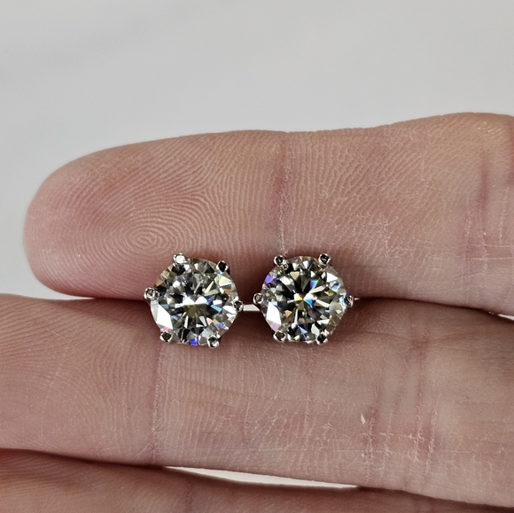Beautiful Genuine Moissanite Earrings 18k Gold over Sterling Silver ✨️ - Picture 10 of 11